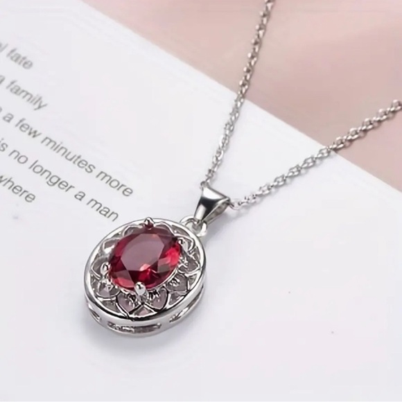 New! Hot Selling Rose Red Zircon Pendant Necklace - Picture 1 of 5